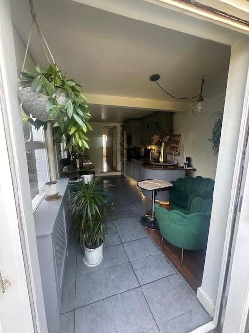 My Sky - Serviced House Well Situated Londra